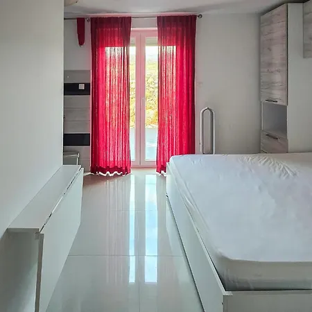 Amazing In With Wifi Appartamento